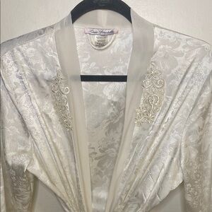 Linea Donatella Cream Floral Lace Robe